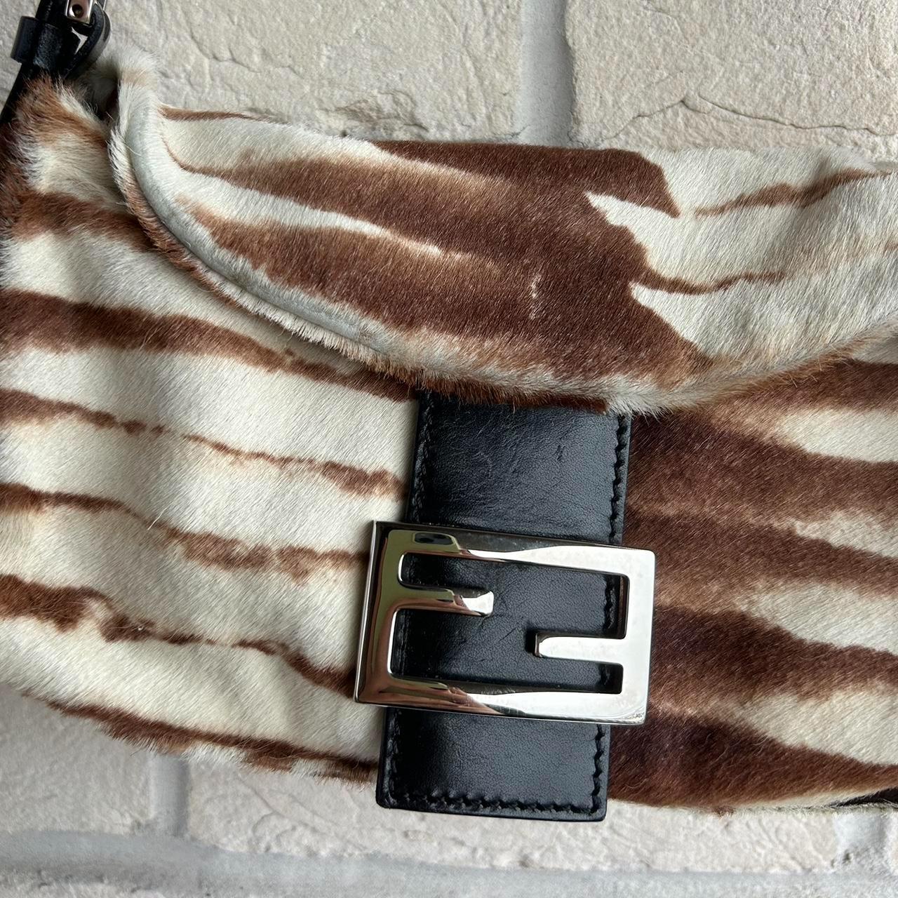 ๐๐PreOwned RARE 2000s archive vintage Fendi animal print pony๐๐
