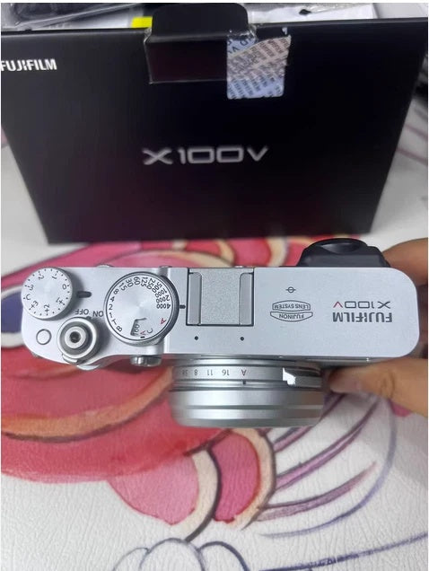 Fujifilm X100V Silver 🎞️ Ultimate Film-Sim Queen