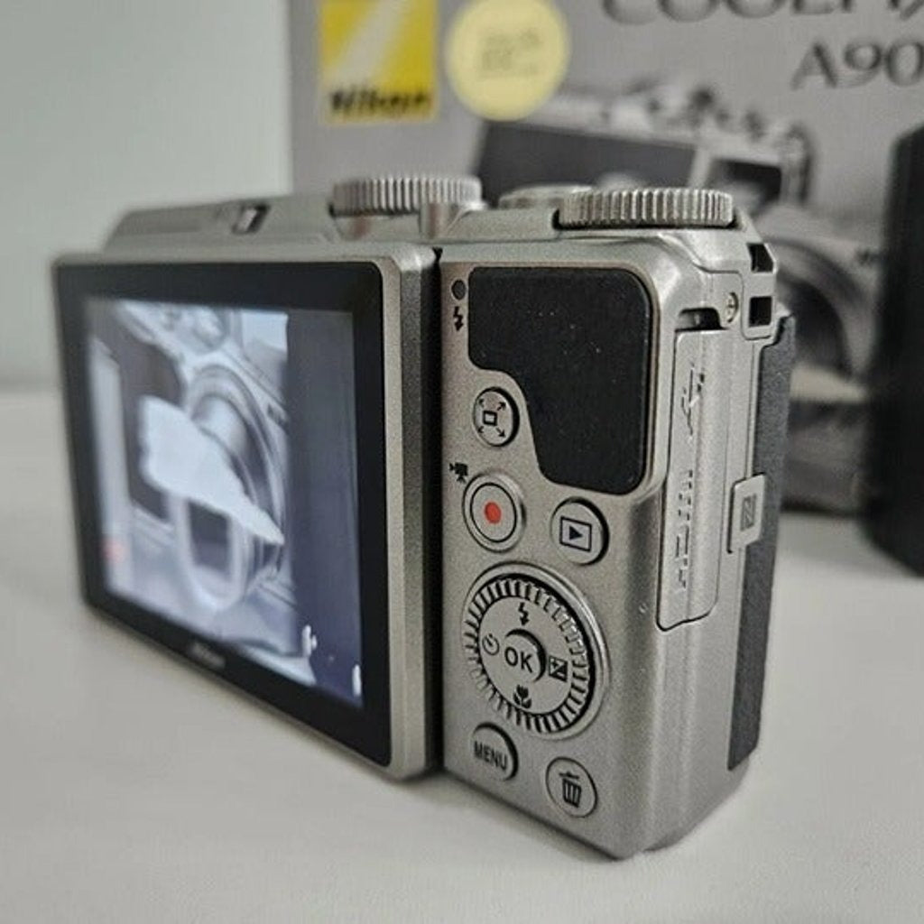 π βΛπ Nikon COOLPIX A900 20.0-Megapixel Digital Camera π·