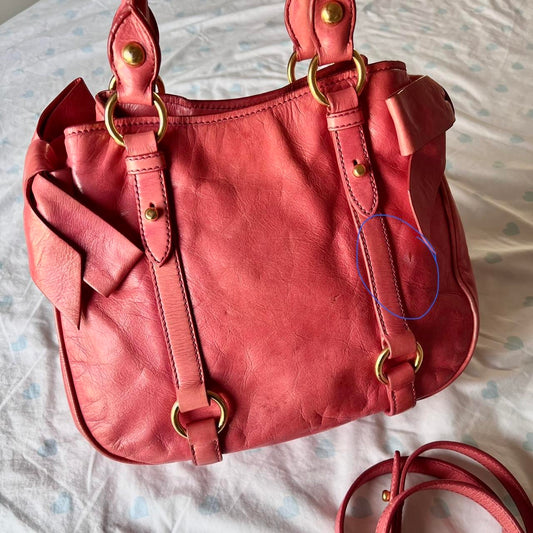 Authentic Pink Miu Miu Vitello Lux Bow Bag With Gold Hardware🍒❤️🔥