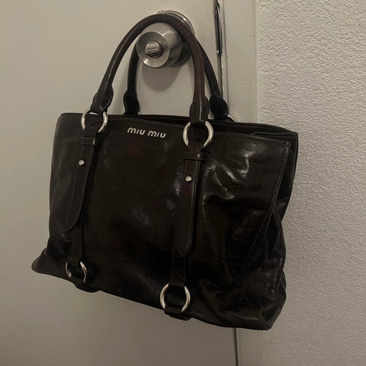 🍇💜Preowned dreamy Miu Miu leather bag🍇💜
