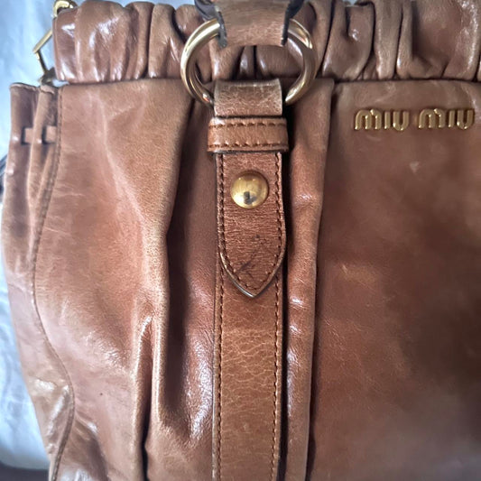 Authentic Brown Miu Miu Vitello Leather Bag With Gold Hardware And Removable Strap🍂✨