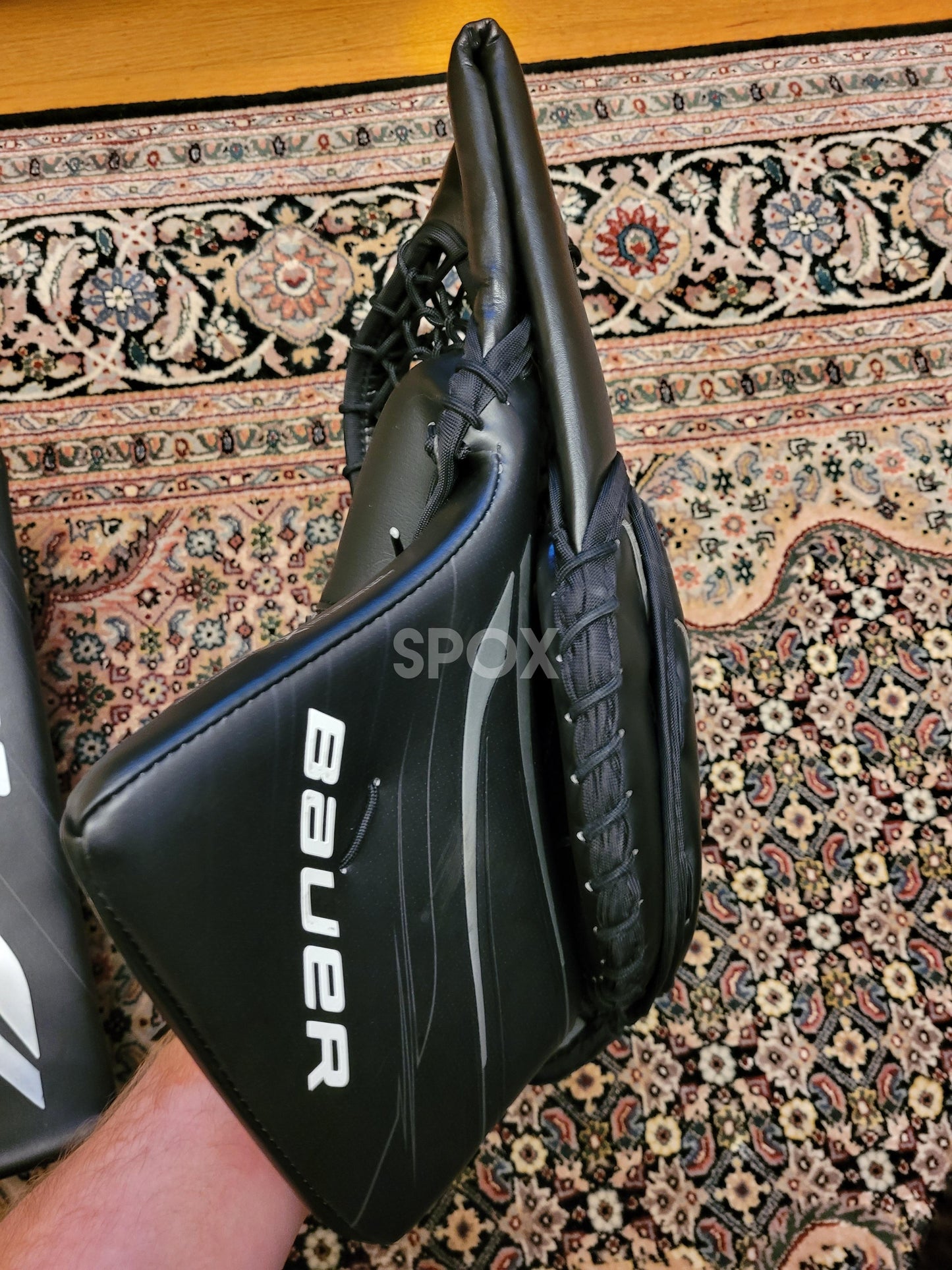 Used 33" True Catalyst 9X3 &amp; Bauer Hyperlite2 Goalie Full Set – Senior Regular Hand | Black