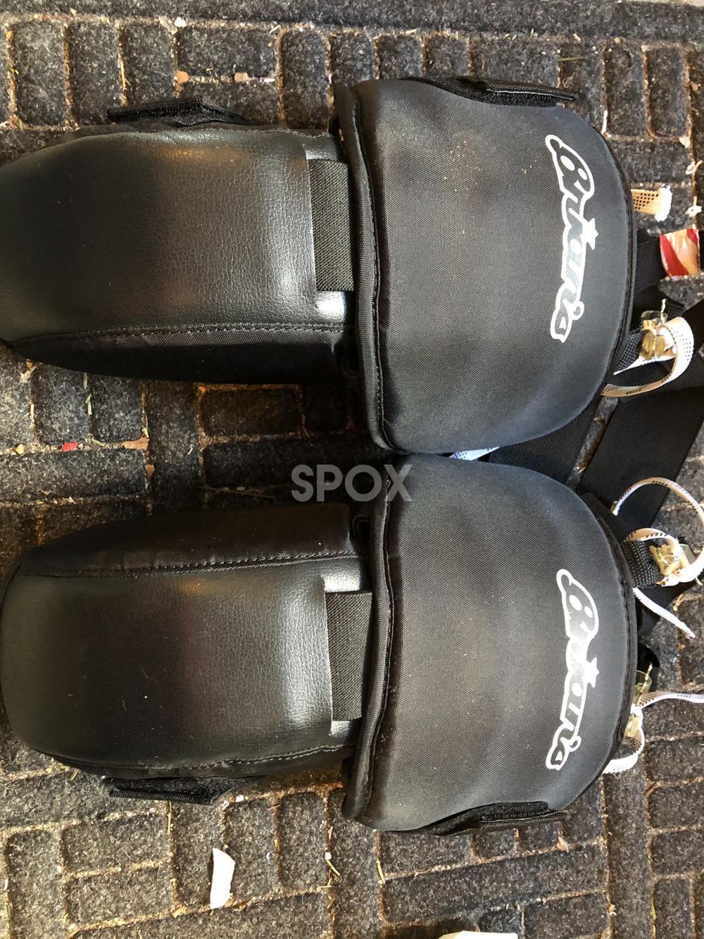 White Senior 33" Brian's G-Netik 8.0 Goalie Full Set – Game-Ready & Fully Integrated!