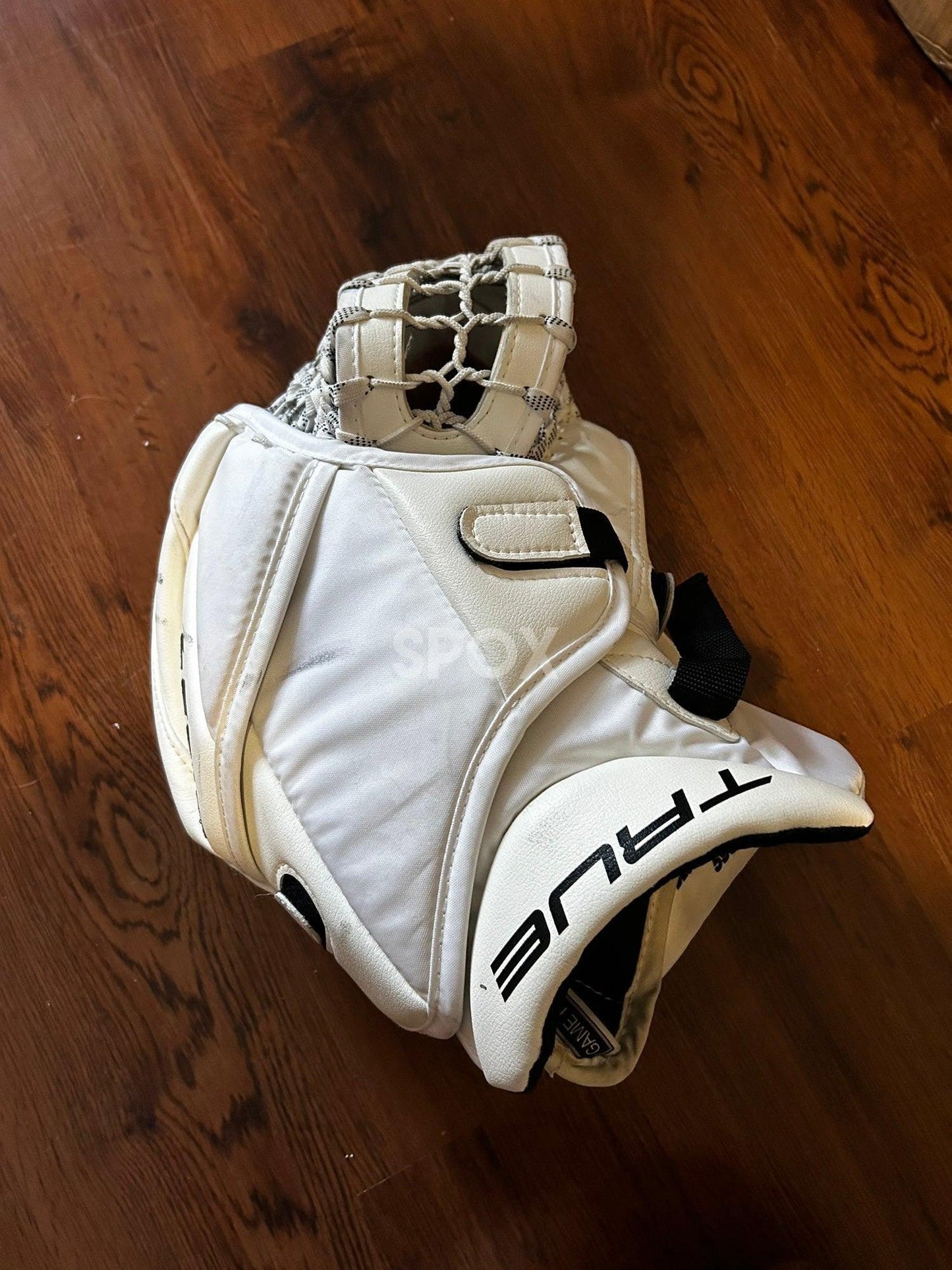True L20.2 Senior Goalie Full Set – 34+2 | Pro Stock White
