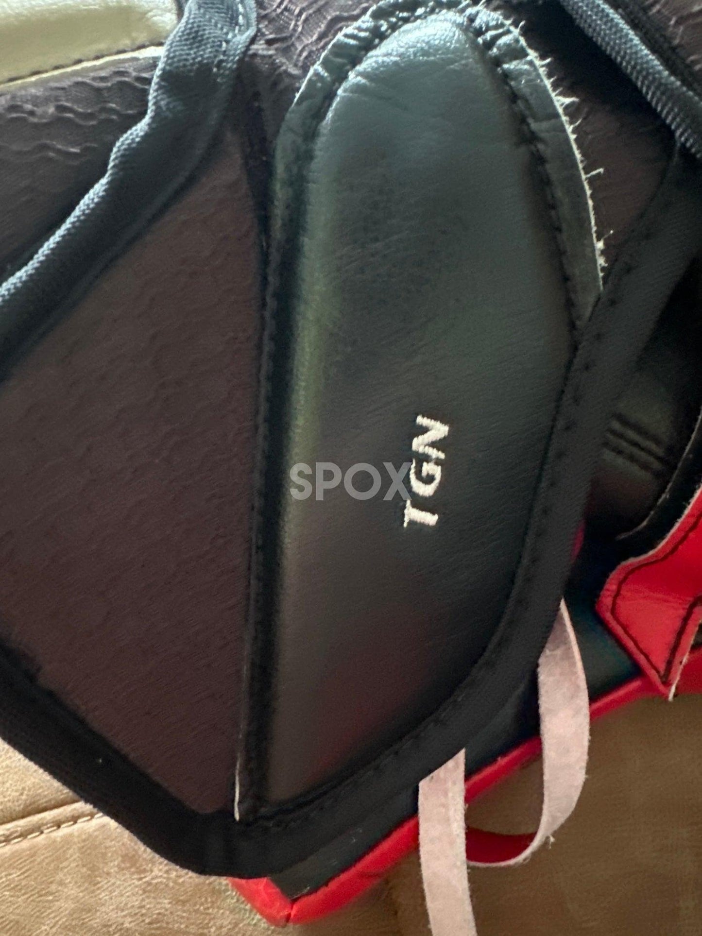 TGN Bauer Ultrasonic Goalie Full Set – Senior Large | Hot Rebounds!