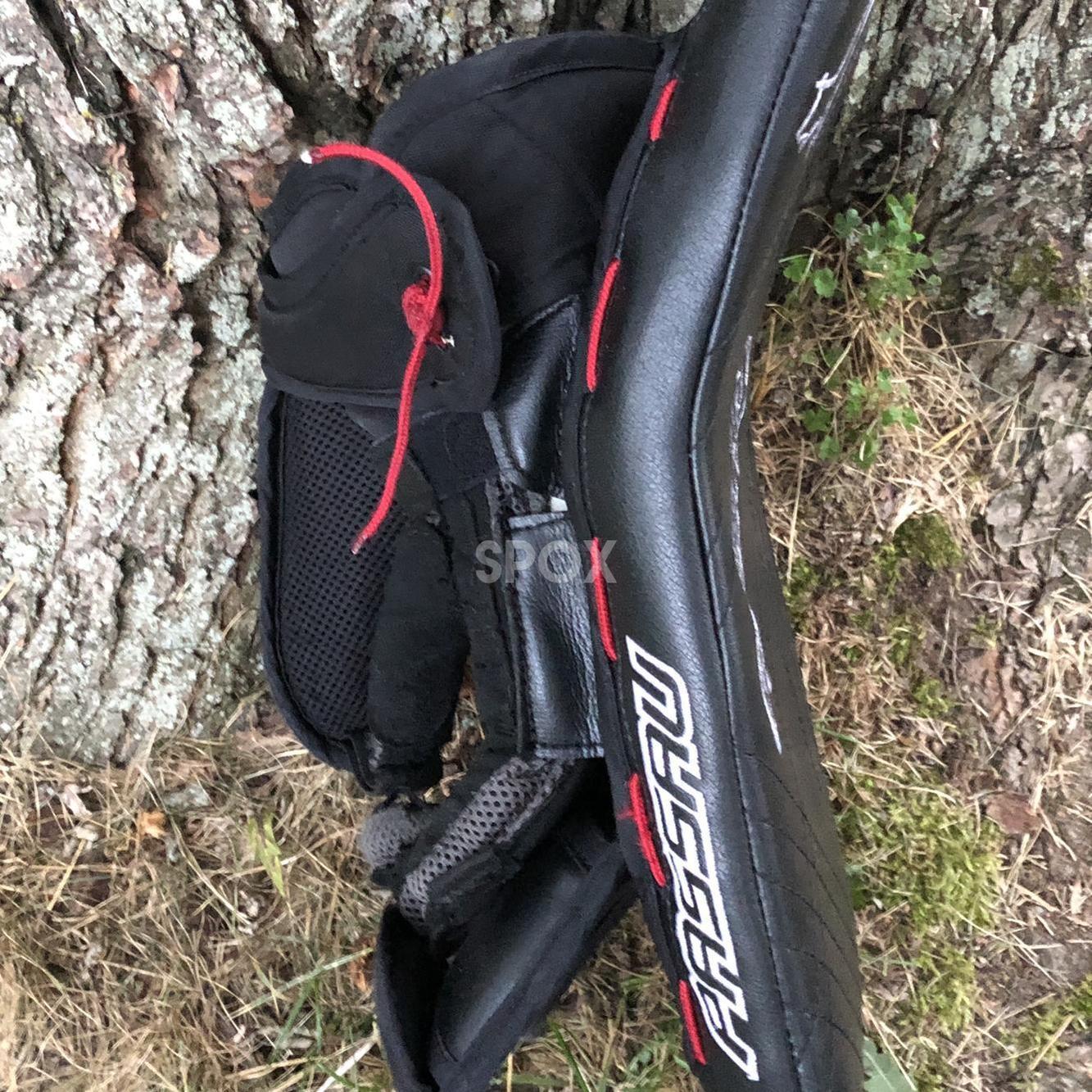 Passau Axiom Goalie Full Set – Senior 34"+2 | Black/White/Red | Great Condition