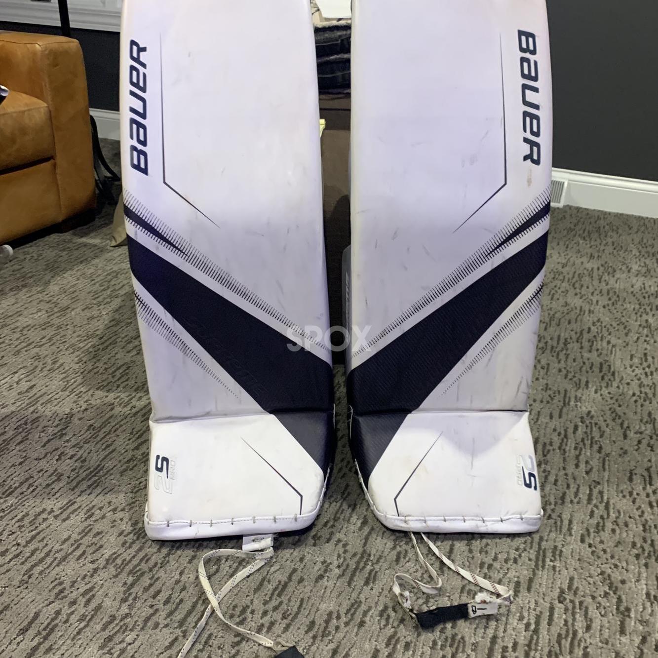 Lightly Used Bauer Supreme 2S Pro Goalie Leg Pads – Size Medium (34”) | Excellent Condition