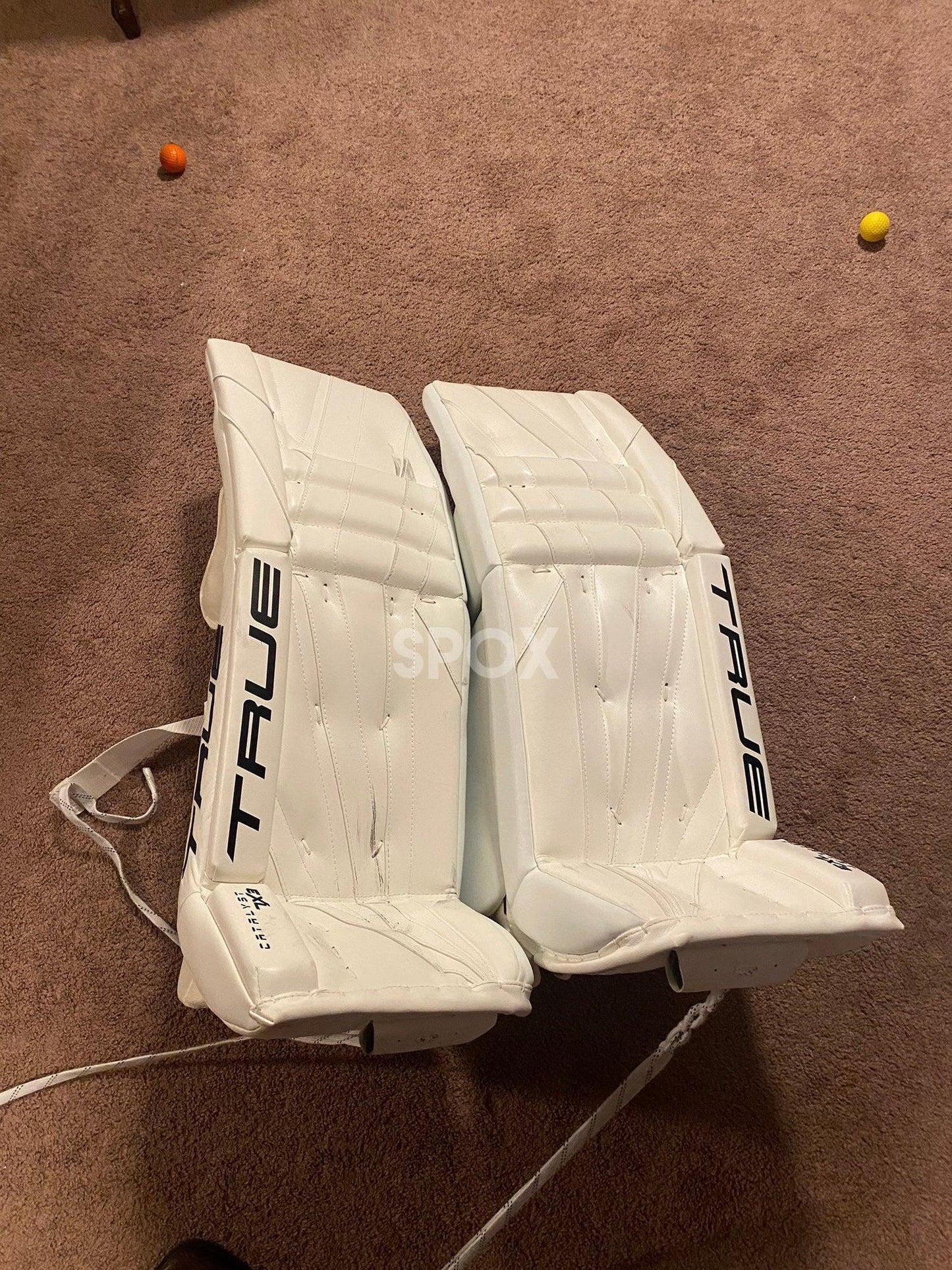 True 7X3 Goalie Pads – Senior 35” +2 | 2023 White