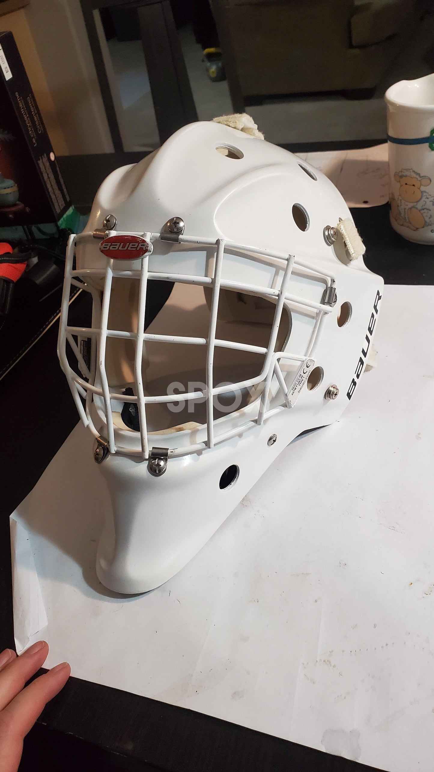 Refurbished Bauer Profile 960 Senior Goalie Mask – Like-New Protection!