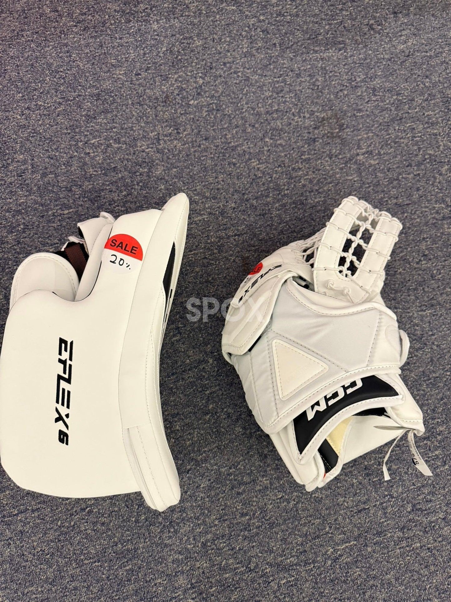 2022 CCM Extreme Flex 6 Goalie Glove & Blocker Set – Brand New!