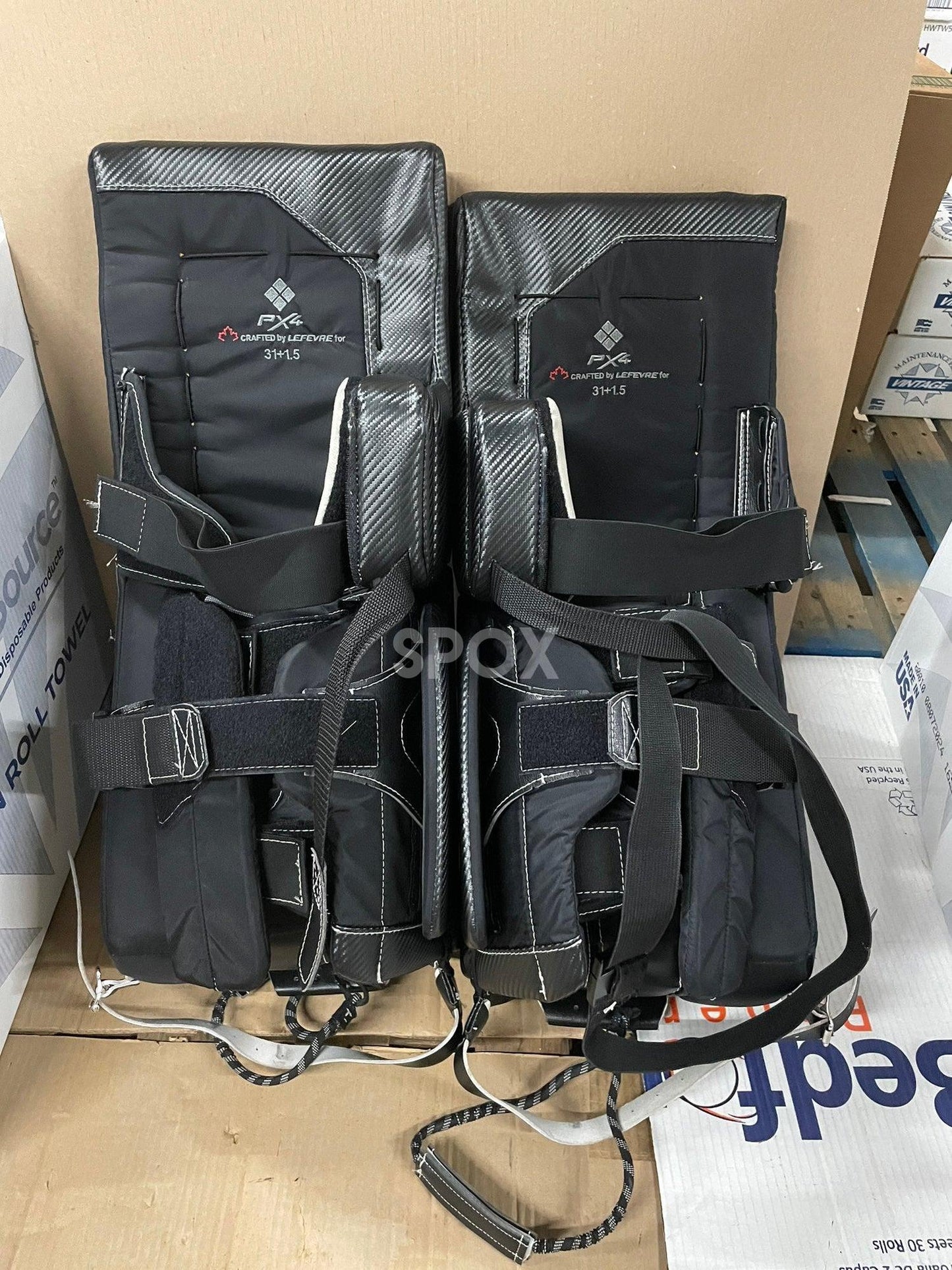 True Pro PX4 Hzrdus Senior Goalie Pads – 31+1.5 | Pro Stock Black