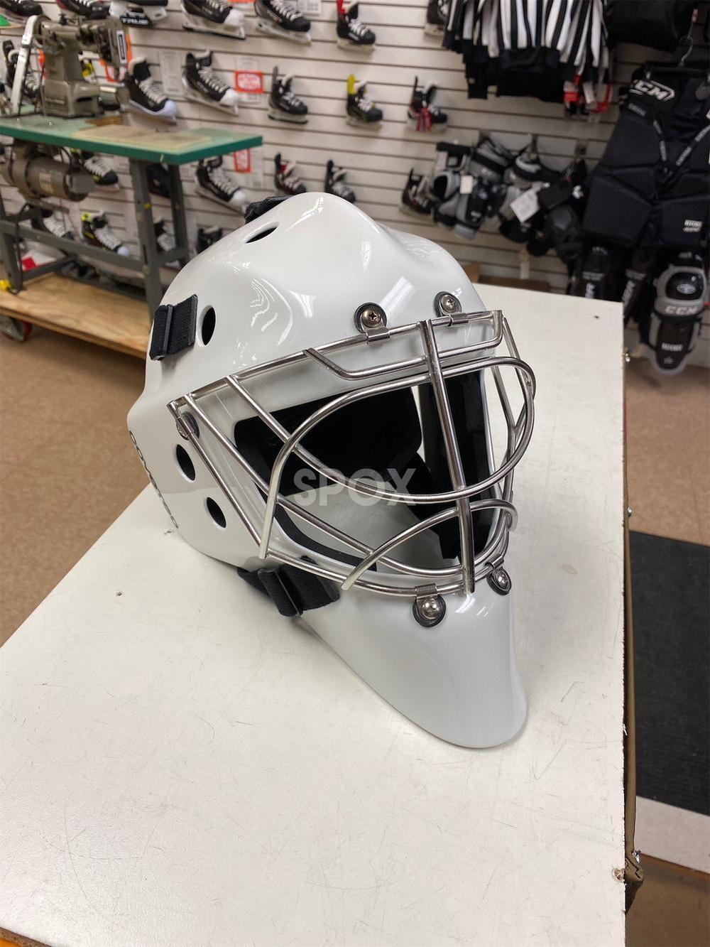 Senior Coveted Mask 905 Pro Goalie Mask (Fits 22–23”) | Carbon Fiber, Fiberglass Kevlar | Includes Mask Bag