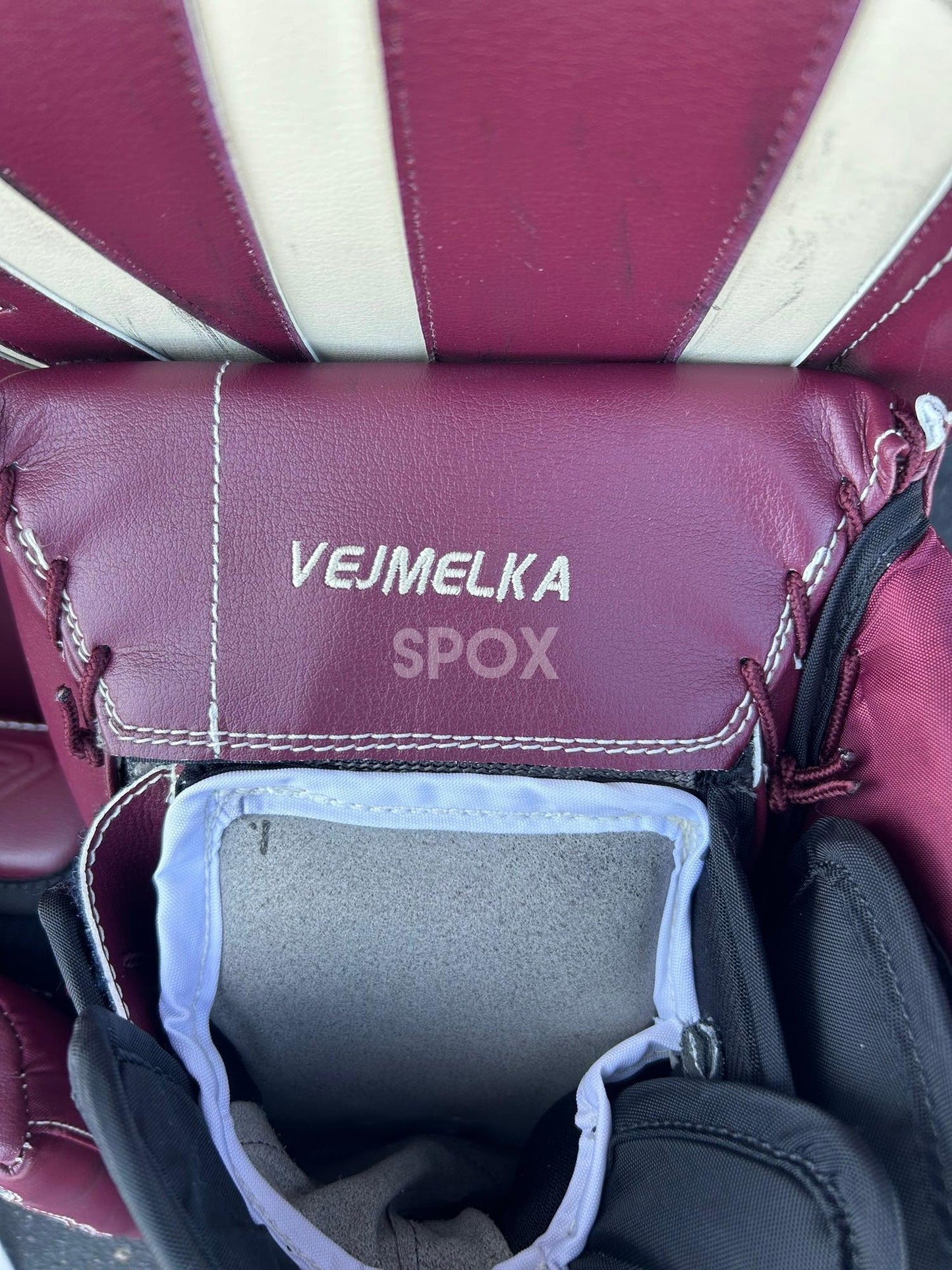 Used Brian's Optik 3 Goalie Full Set – 35+1" | Full Right | Arizona Coyotes Red