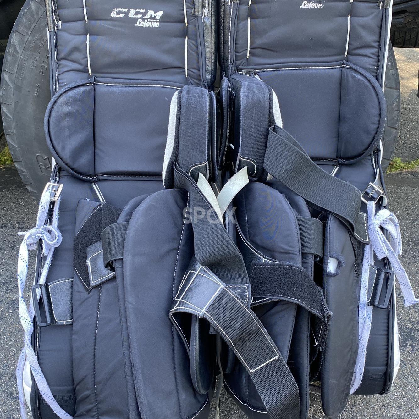 CCM Extreme Flex 4 Pro Stock Goalie Full Set – 33+2” | Canadian-Made | Senior | Regular Hand | White