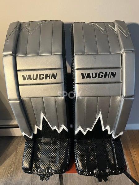 Vaughn Velocity Iceberg Pro Senior Goalie Leg Pads – Special Edition (35” +2”)