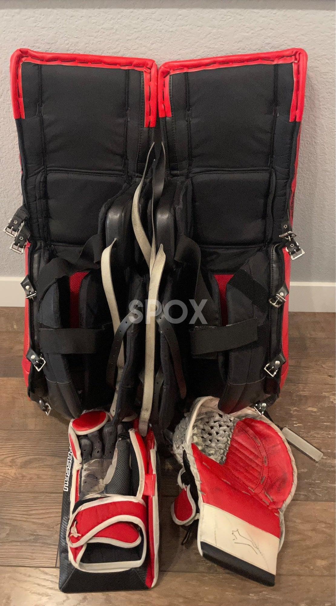 2021 Kenesky Pads & Passau Gloves Goalie Set – Senior Pro Stock | Black