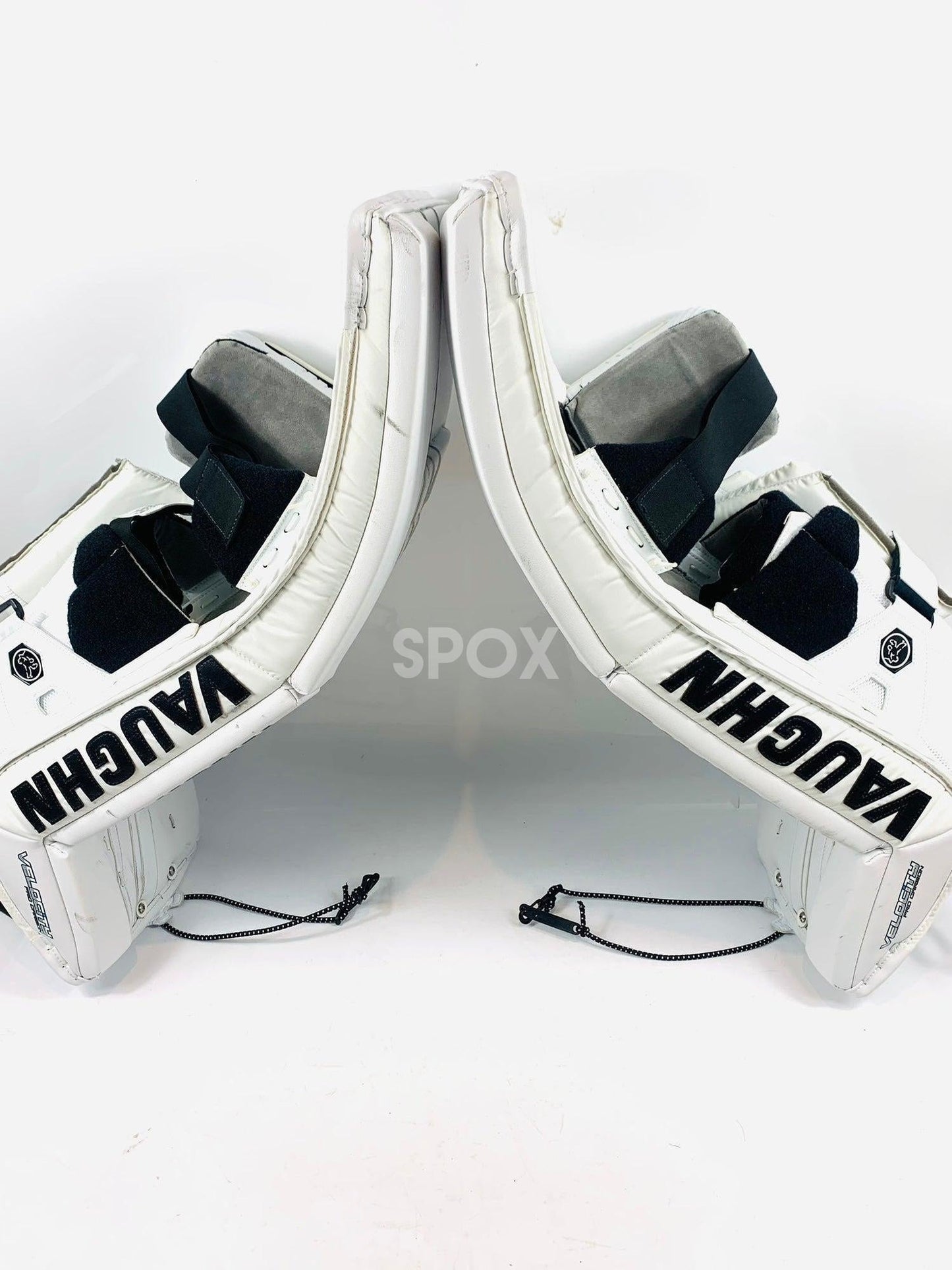 Vaughn Velocity V9 Pro Carbon Goalie Leg Pads – 34" Senior +2 | Game-Ready White