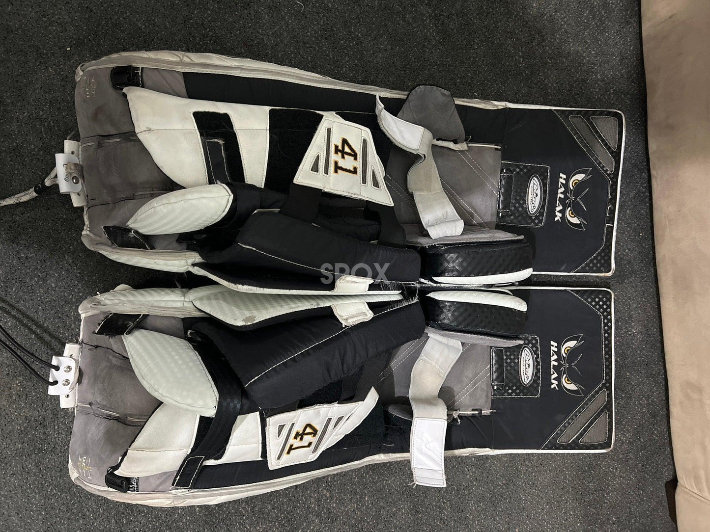 Jaroslav Halak’s GNETiK IV Pro Custom Leg Pads – Game-Used NHL Gear