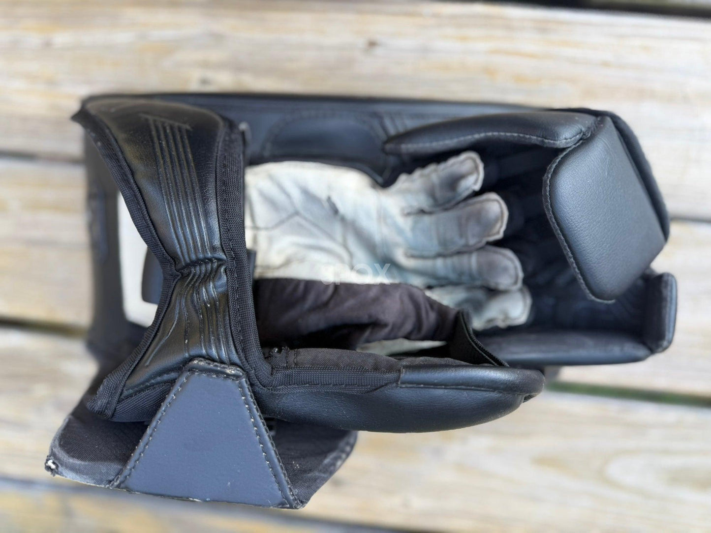 33" Bauer Mach Senior Goalie Full Set – Regular Hand | Black | Used (Excellent Condition!)