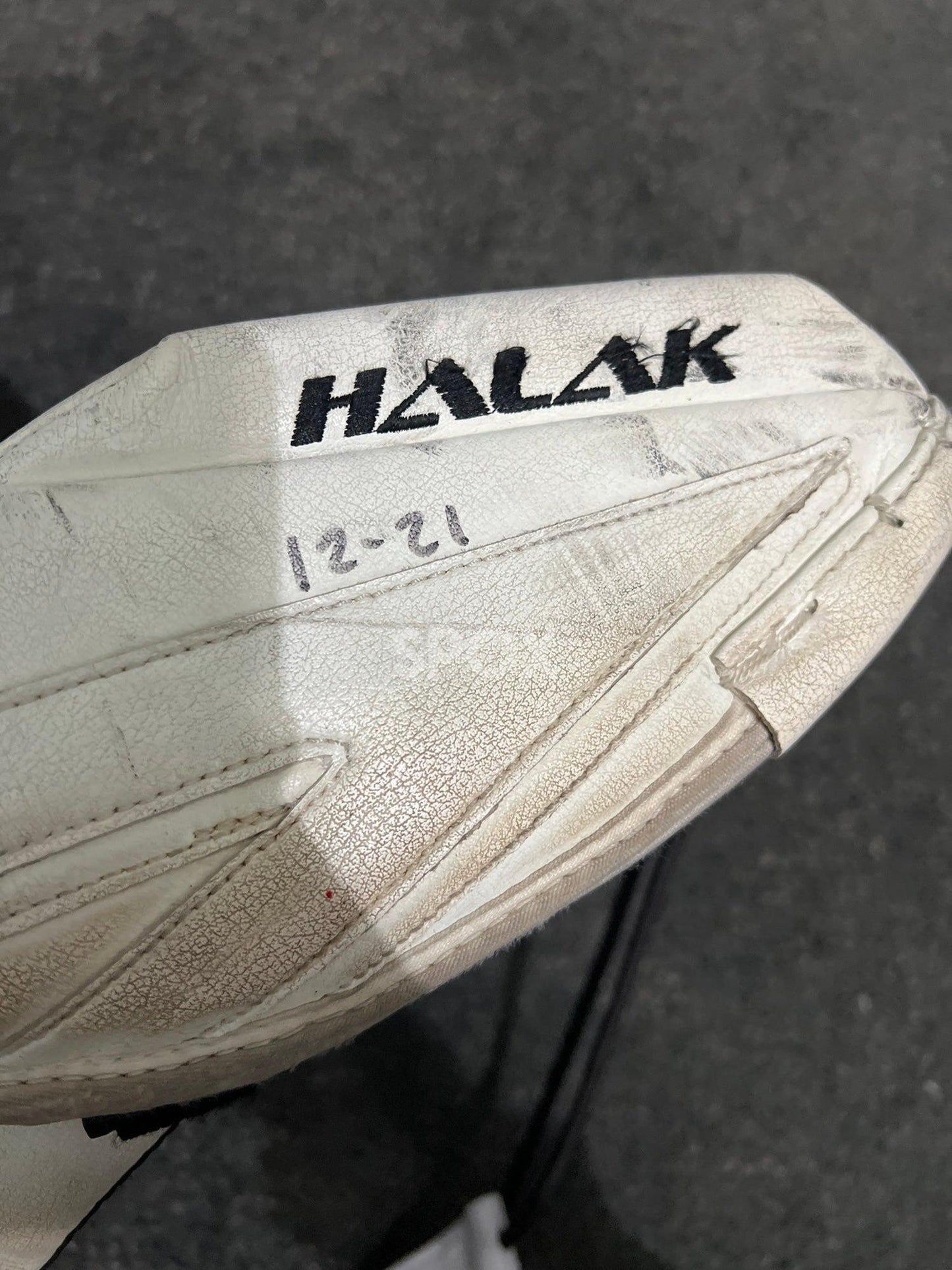 Jaroslav Halak’s GNETiK IV Pro Custom Leg Pads – Game-Used NHL Gear