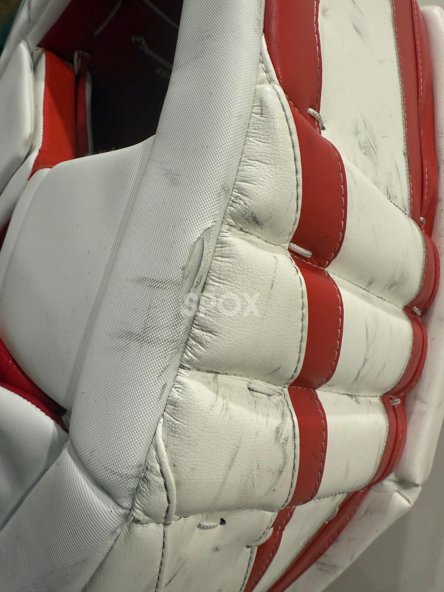 TRUE L12.2 SENIOR GOALIE FULL SET (35+2) – PRO-READY & INCREDIBLE CONDITION!