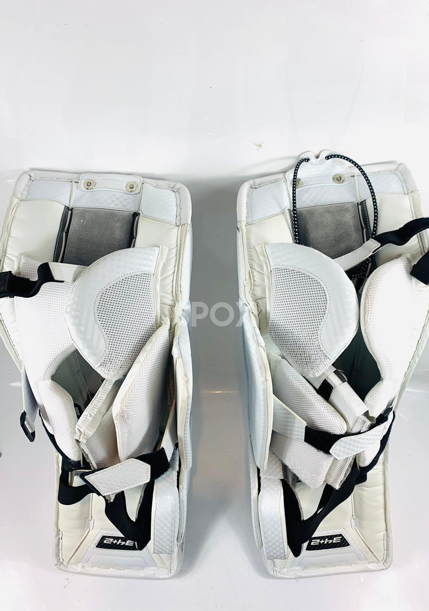 Vaughn Velocity V9 Pro Carbon Goalie Leg Pads – 34" Senior +2 | Game-Ready White