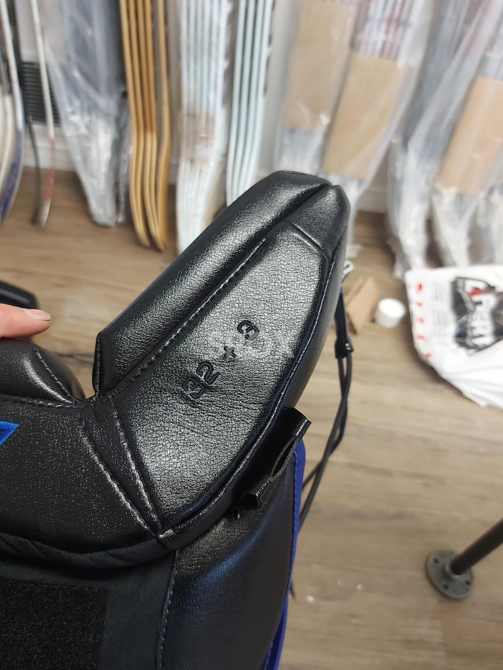 New Senior Passau Goalie Full Set – 32" | Pro Stock