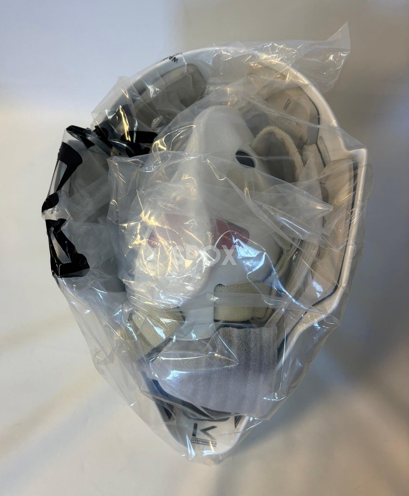 Bauer 960 Goalie Mask – Pro Stock, Brand New!