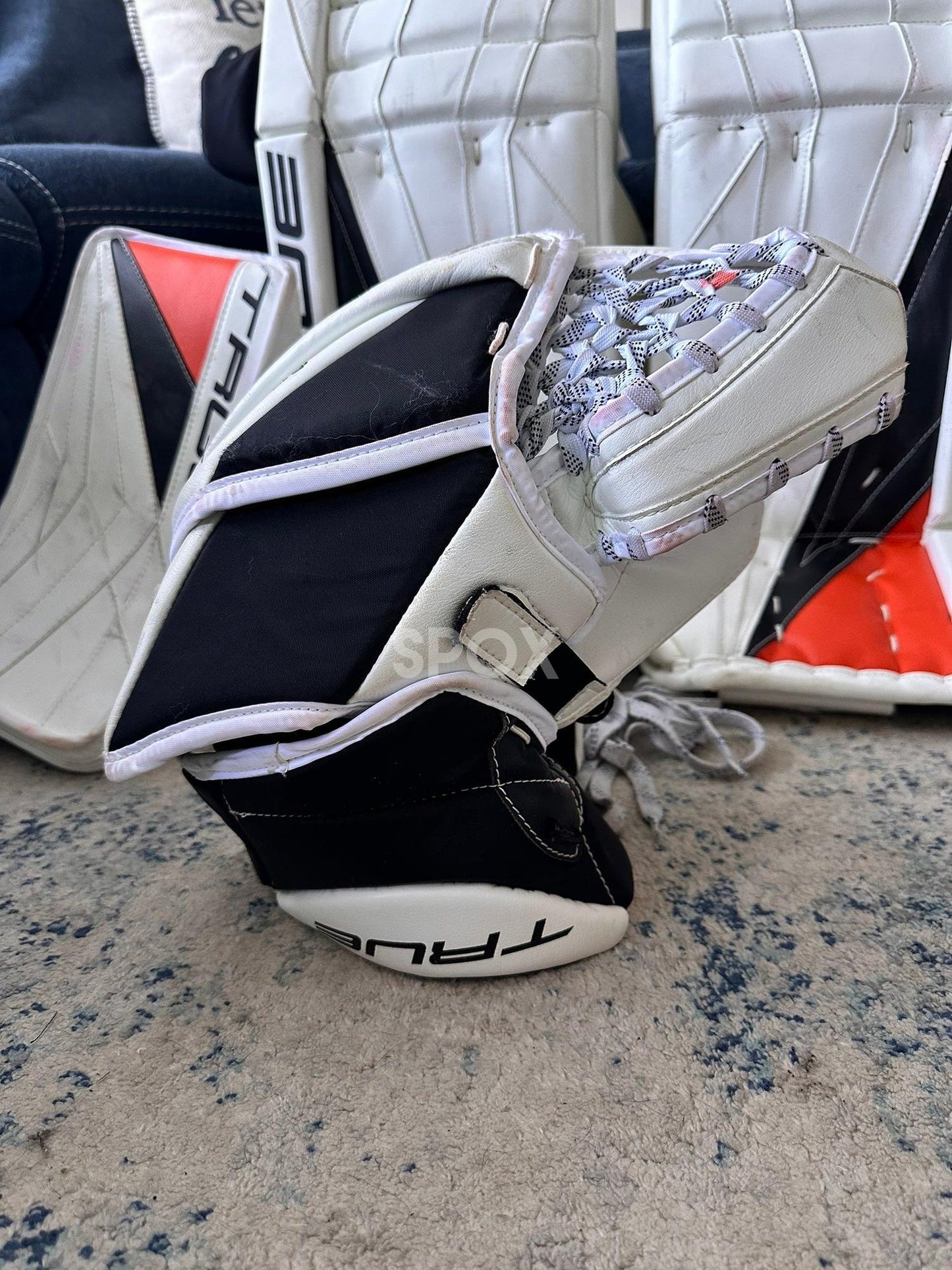 True Catalyst PX3 Pro Stock Full Goalie Set – Senior, 35" White