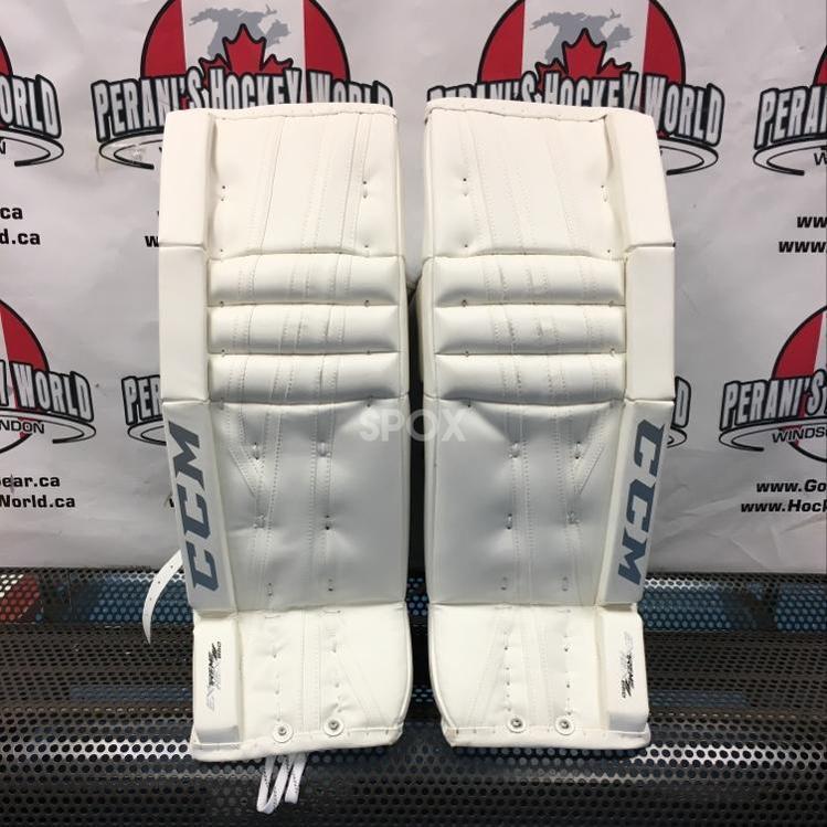 CCM EFlex 860 Intermediate Goalie Pads – 31+1” | White/Silver (NEW)