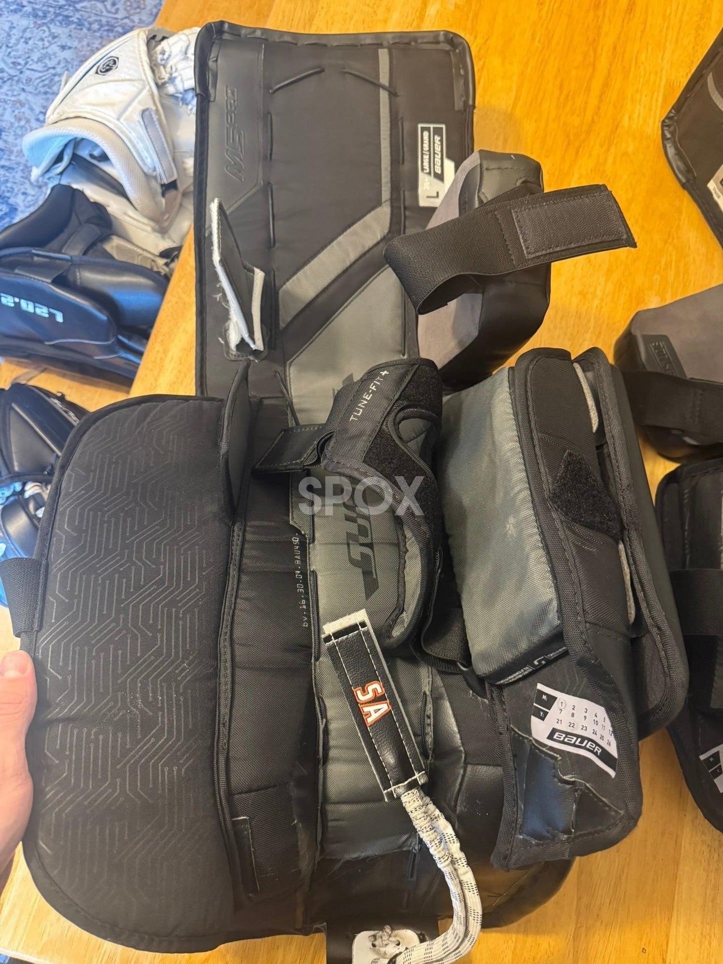 Bauer Supreme M5 Pro Goalie Leg Pads – 35" | +1.5" Extension (Used, Excellent Condition)