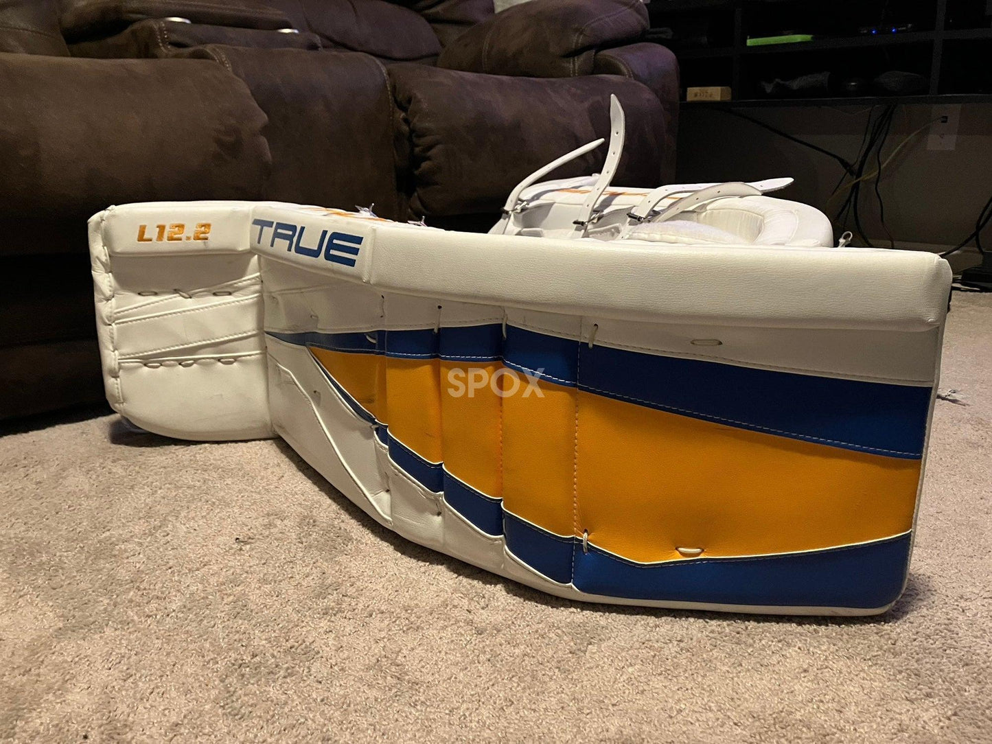 Jordan Binnington St. Louis Blues – True L12.2 34+3 Pro Stock Leg Pads