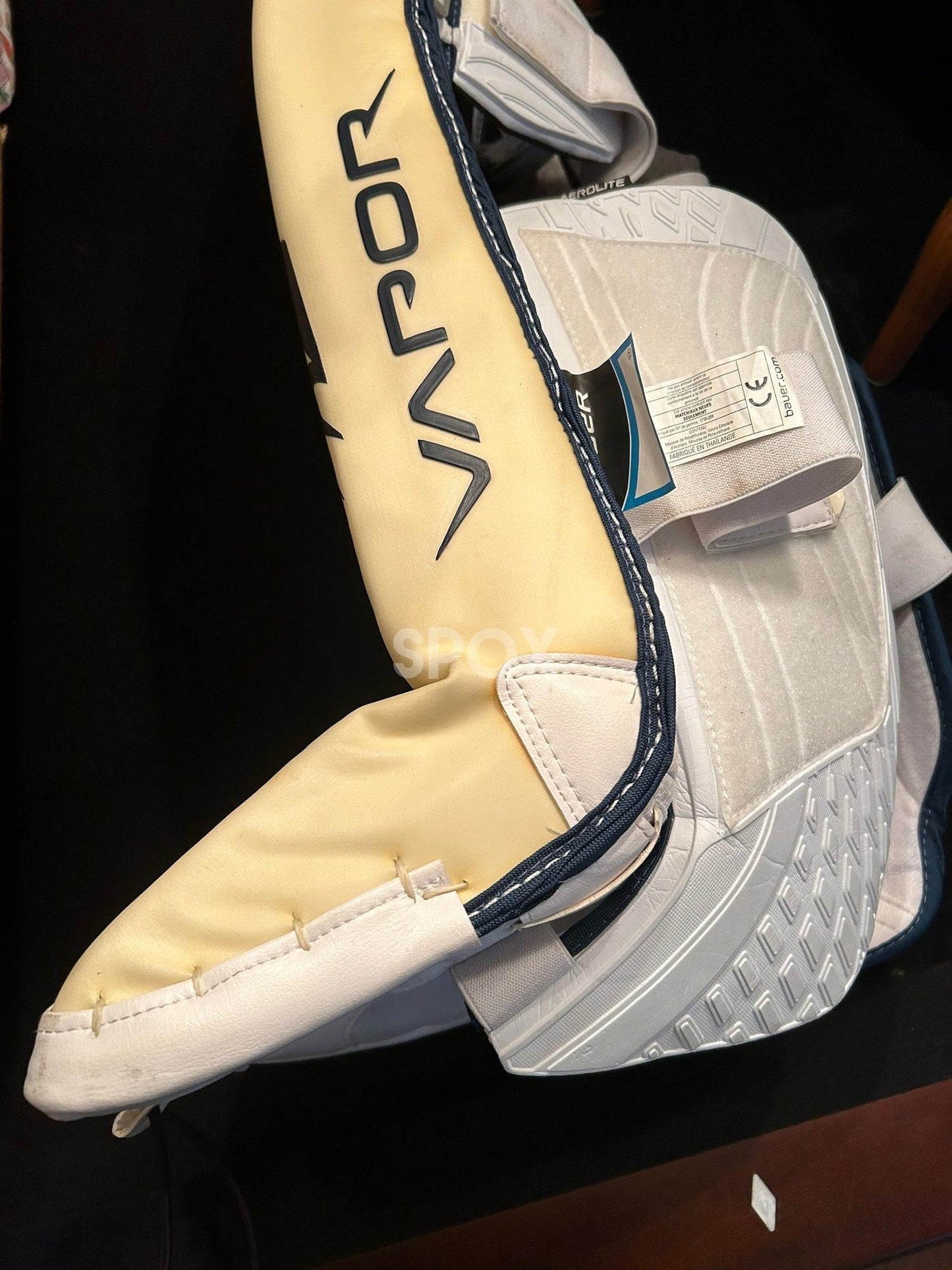 Brand New Bauer Vapor 2X Pro Goalie Leg Pads – Senior Large 35”