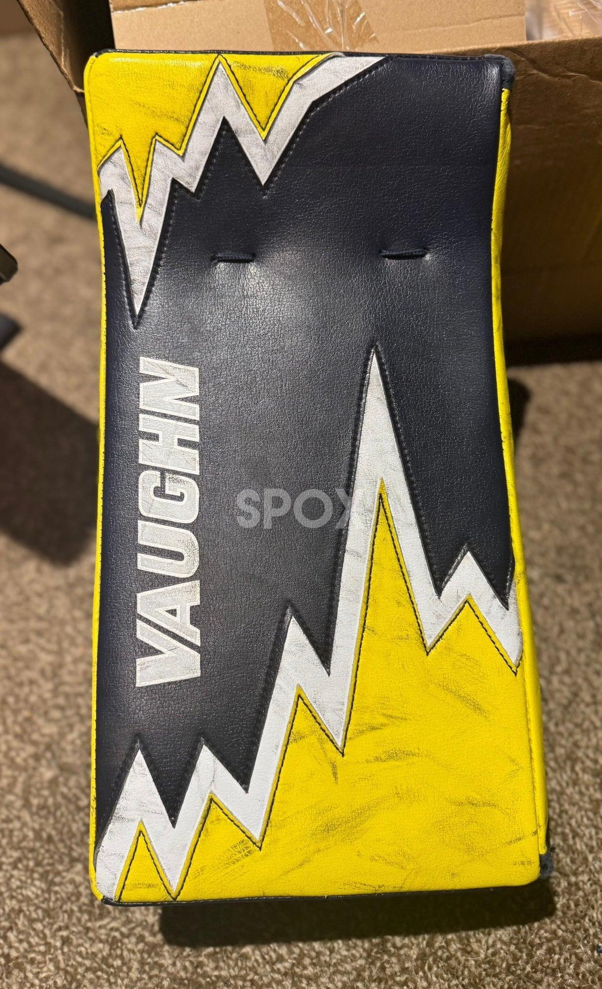 34"+2” Vaughn SLR2 Pro Carbon Goalie Set – University of Michigan Edition