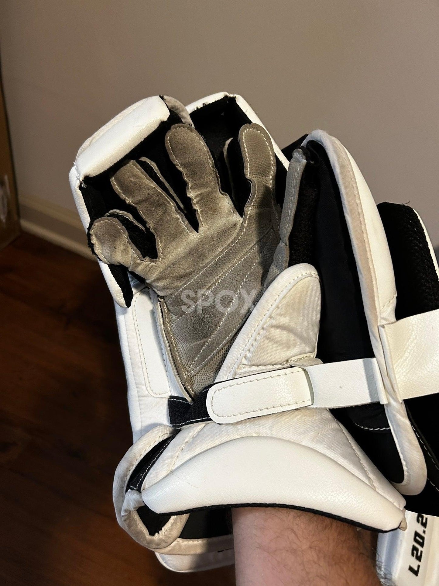 True L20.2 Senior Goalie Full Set – 34+2 | Pro Stock White