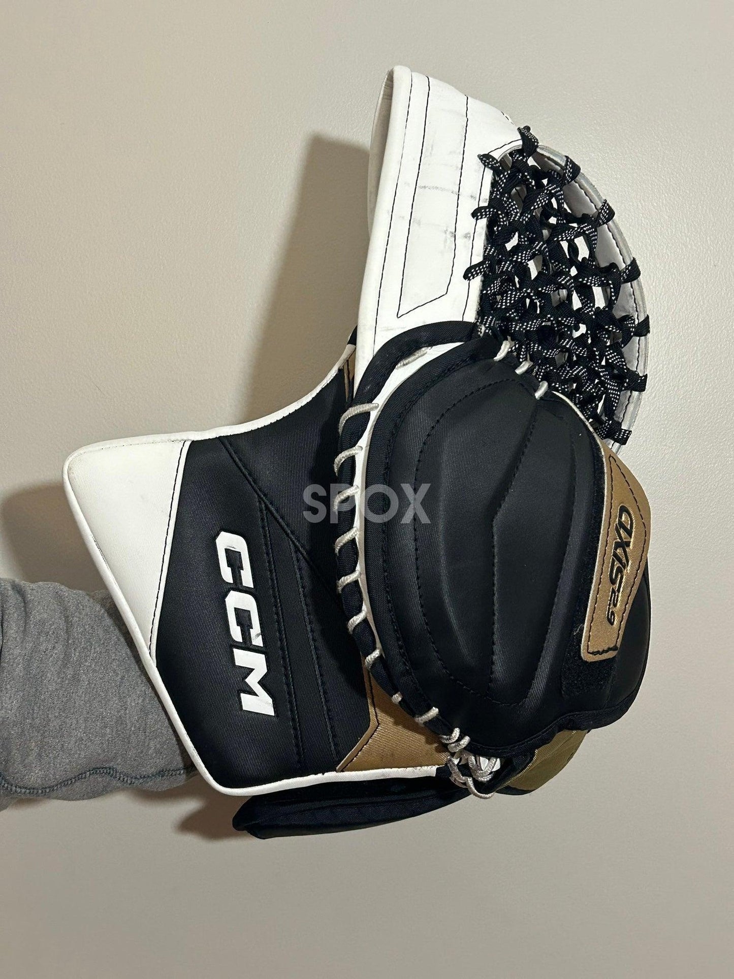 CCM Axis 2.9 Goalie Full Set – 32+1.5 | Gold, Black & White