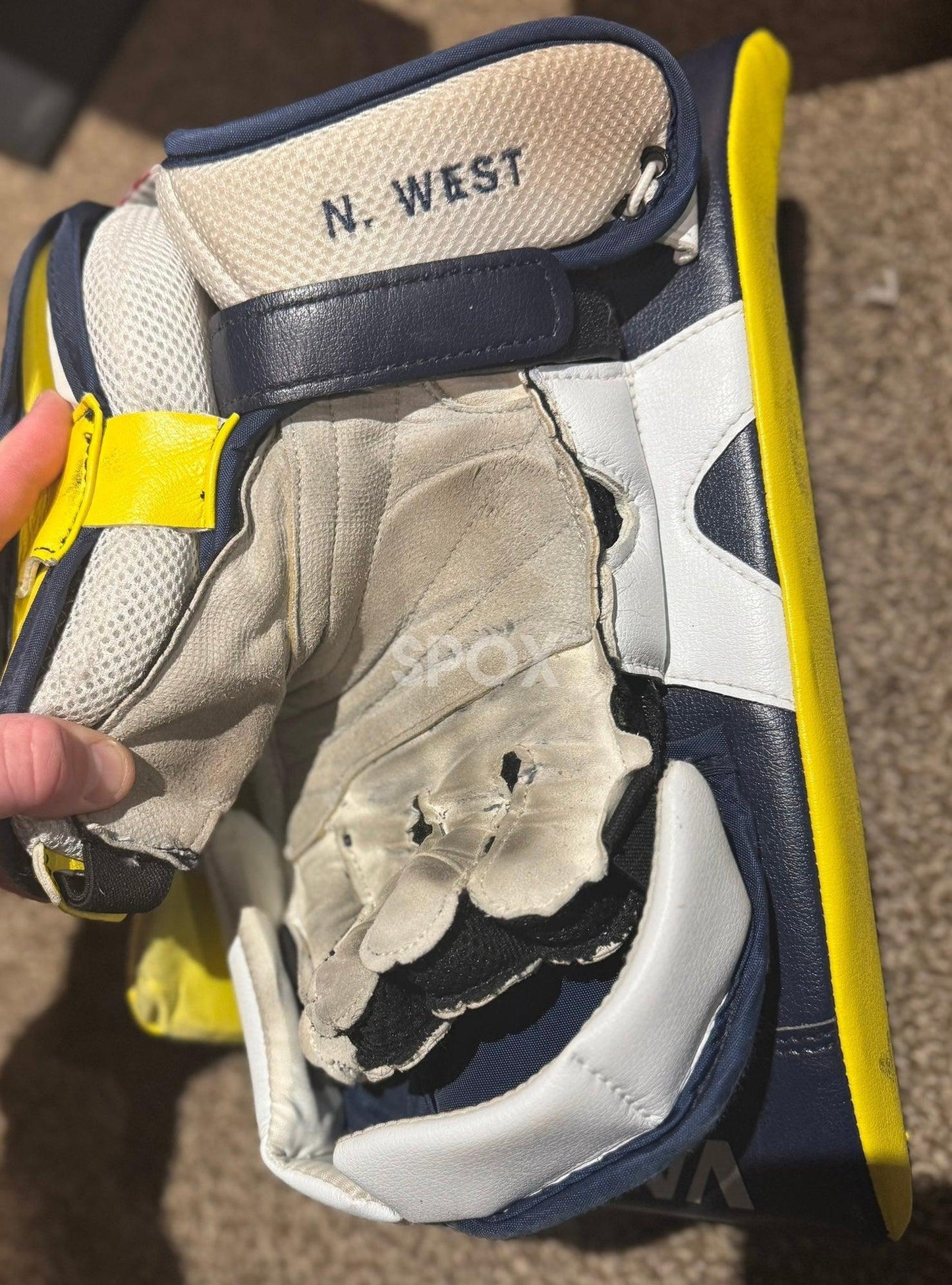 34"+2” Vaughn SLR2 Pro Carbon Goalie Set – University of Michigan Edition