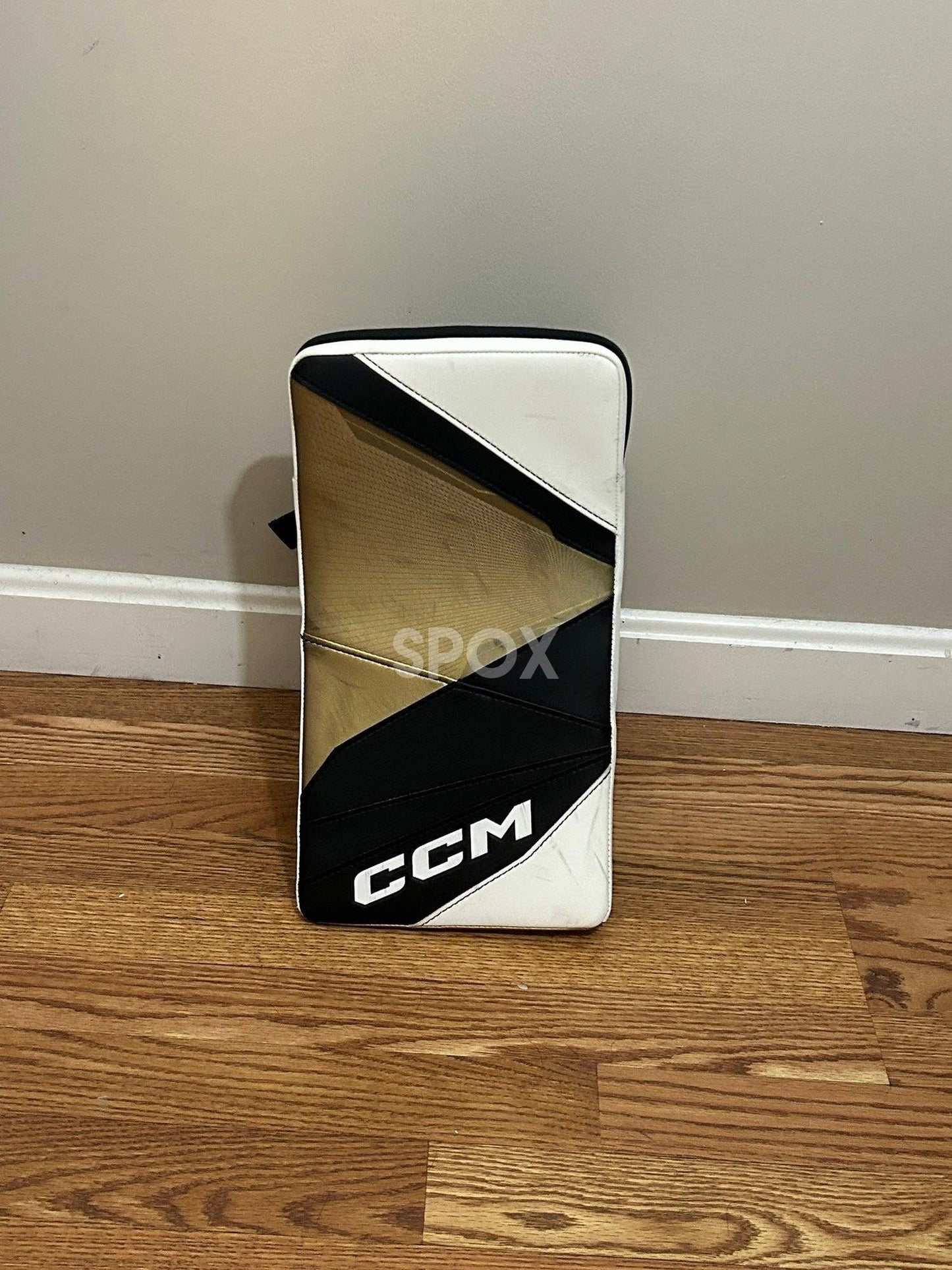 CCM Axis 2.9 Goalie Full Set – 32+1.5 | Gold, Black & White