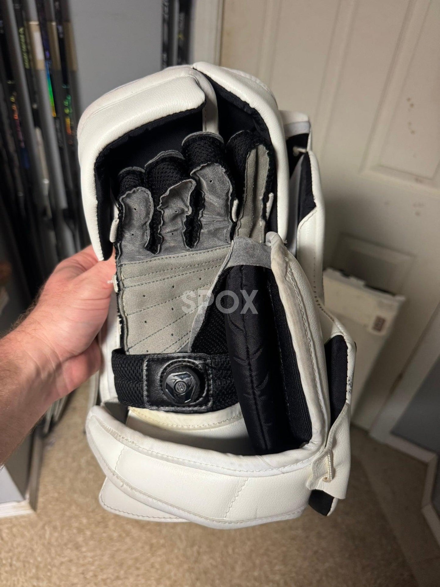 Used Brian’s Iconik Goalie Full Set – 35+1.5 | Senior Regular Flex
