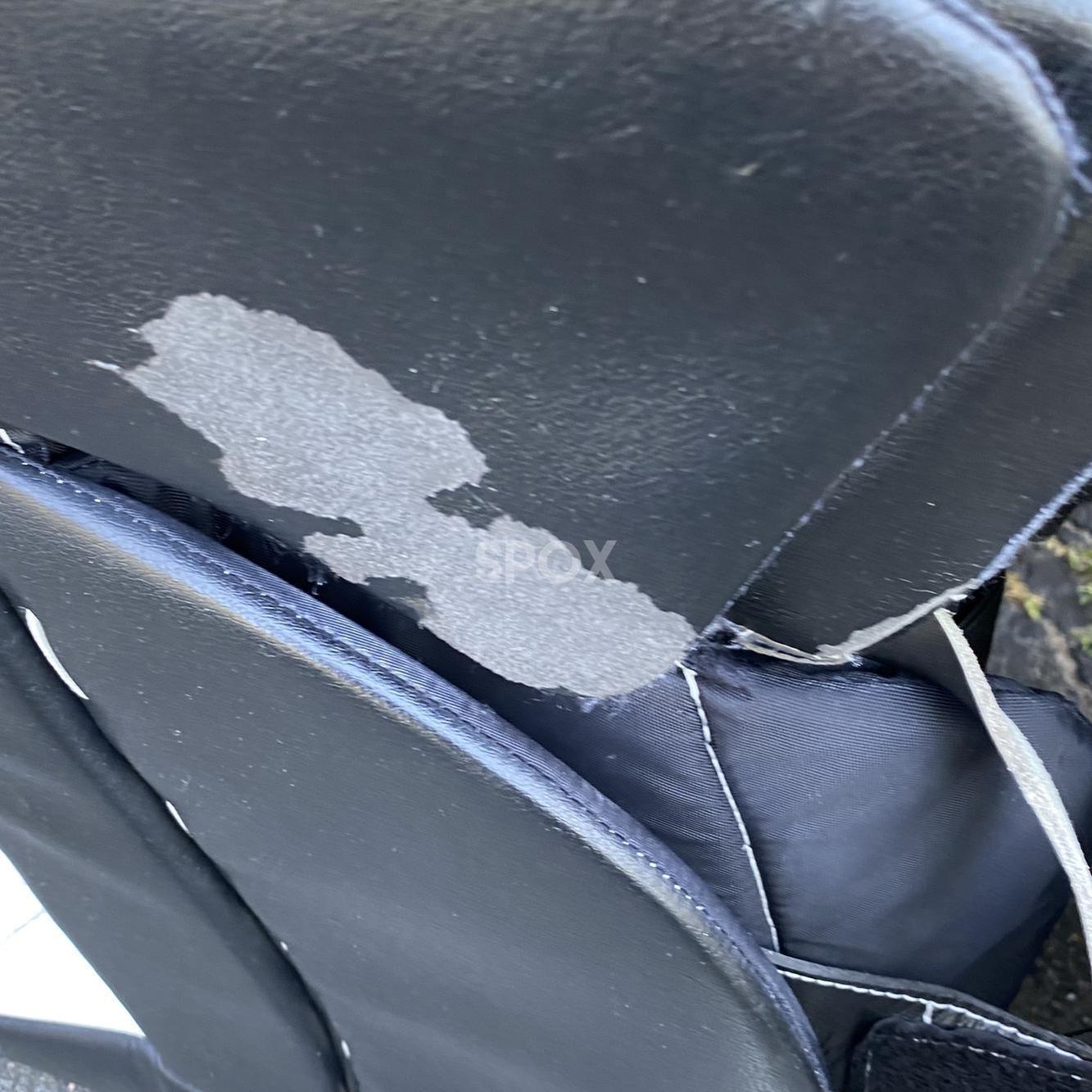 CCM Extreme Flex 4 Pro Stock Goalie Full Set – 33+2” | Canadian-Made | Senior | Regular Hand | White