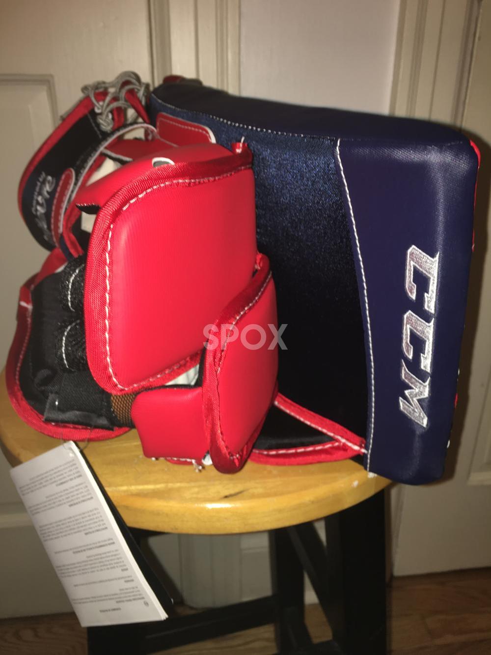 NEW CCM Extreme Flex III CUSTOM Goalie Set – Senior 35”+1 | Navy/Red/Silver