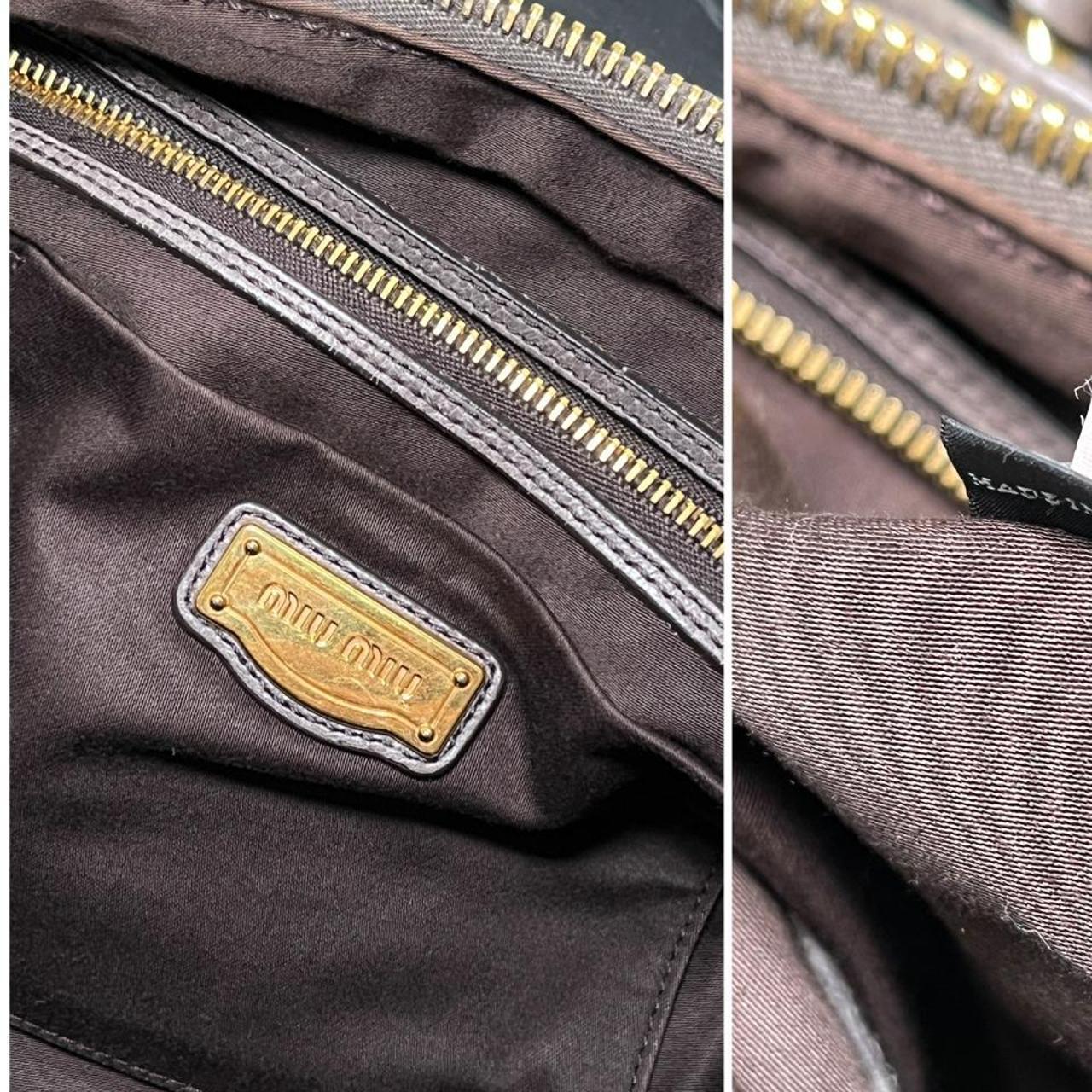 🍇💜PreOwned Miu Miu Studded 2000s Heart Charm Tote Leather Bag🍇💜