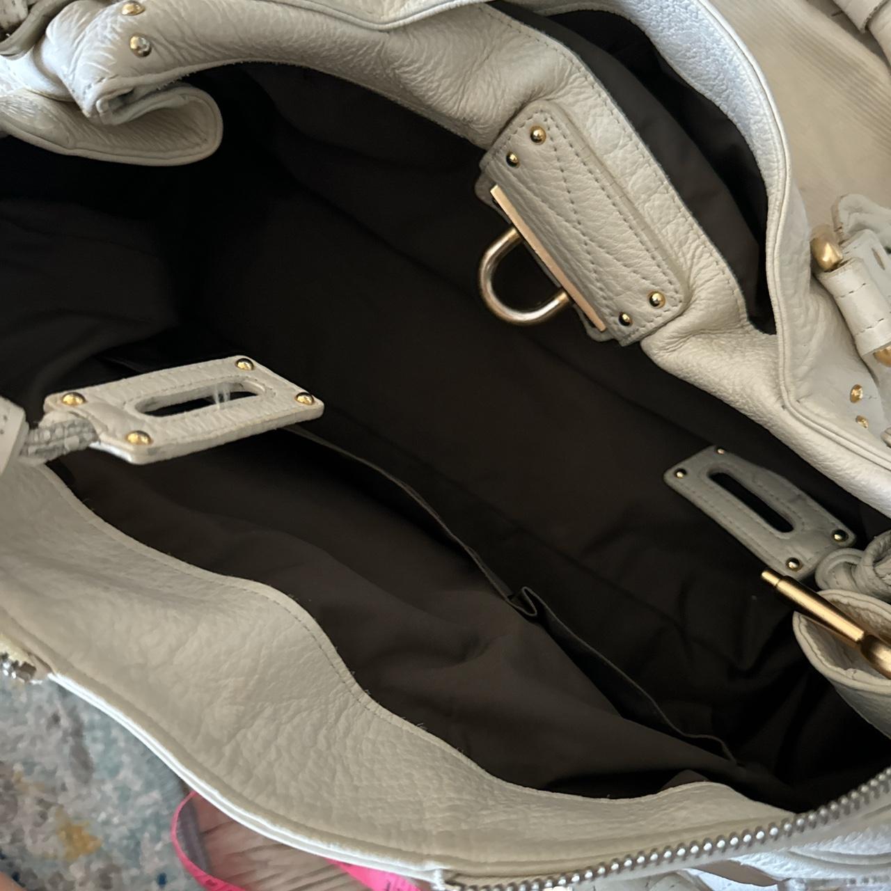 Authentic Chloe paddington in white/cream color Excellent preowned condition🍂✨