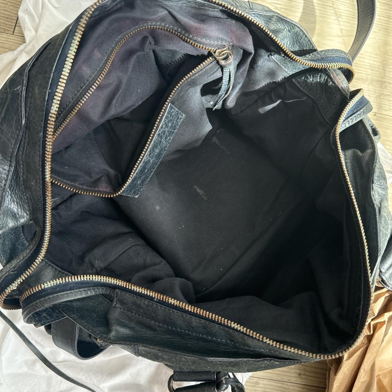 Authentic black balenciaga city bag part time with a...🍒❤️‍🔥