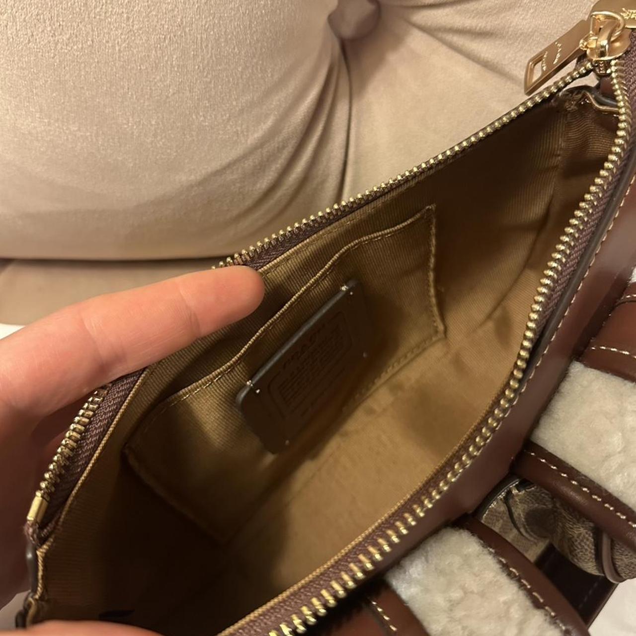 Coach Ashton Bag in Signature Canvas NEW