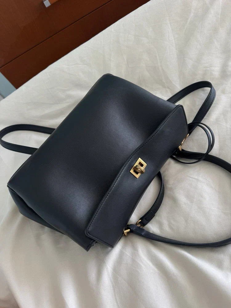 Rodeo Small Top Handle Bag in Black🪻🍃