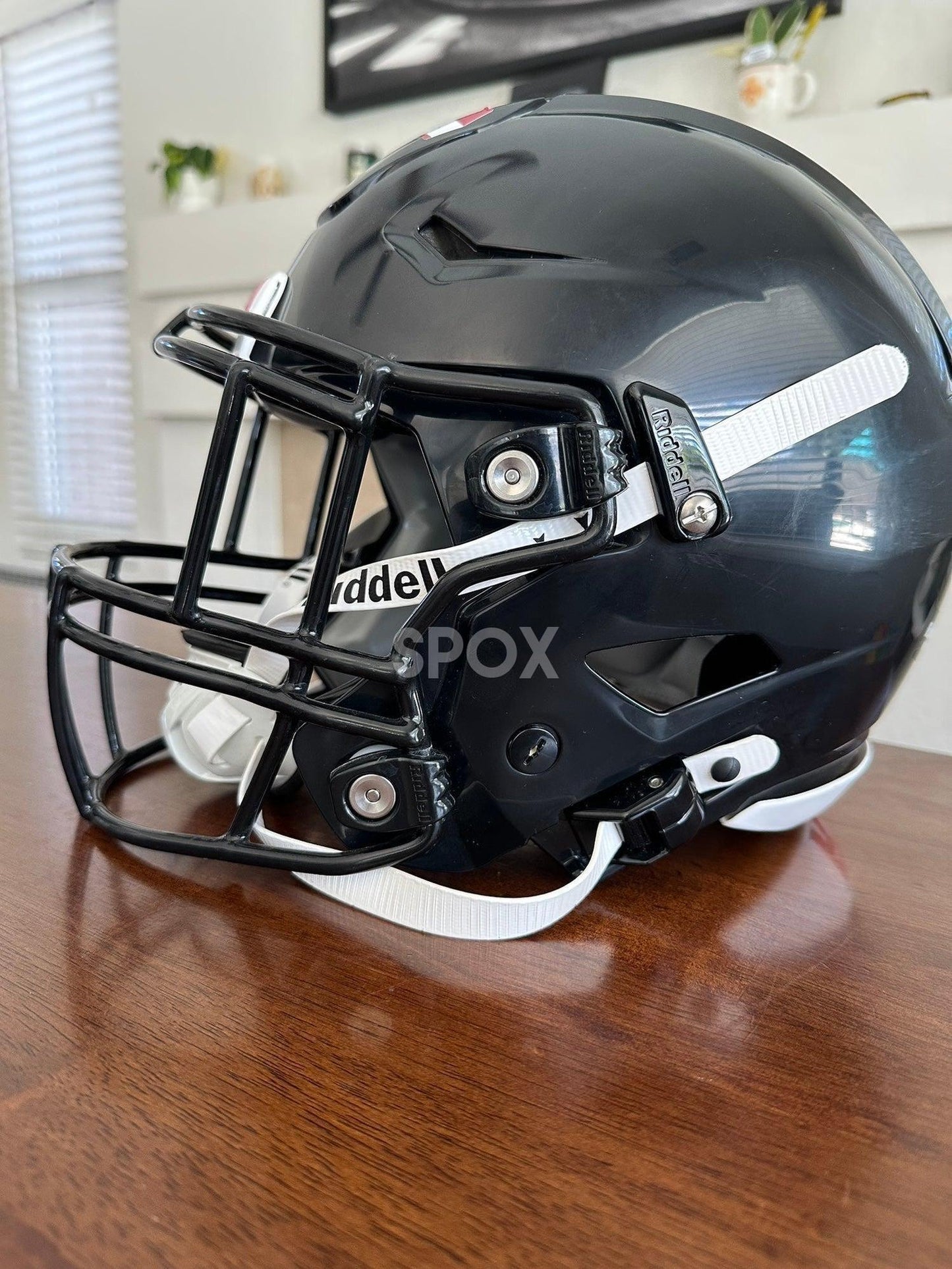 2025 Riddell SpeedFlex Youth Helmet – Medium (NEW)