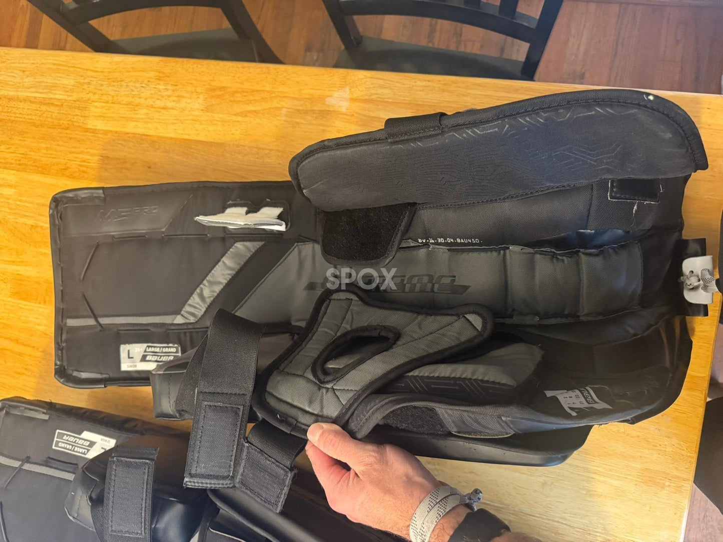 Bauer Supreme M5 Pro Goalie Leg Pads – 35" | +1.5" Extension (Used, Excellent Condition)