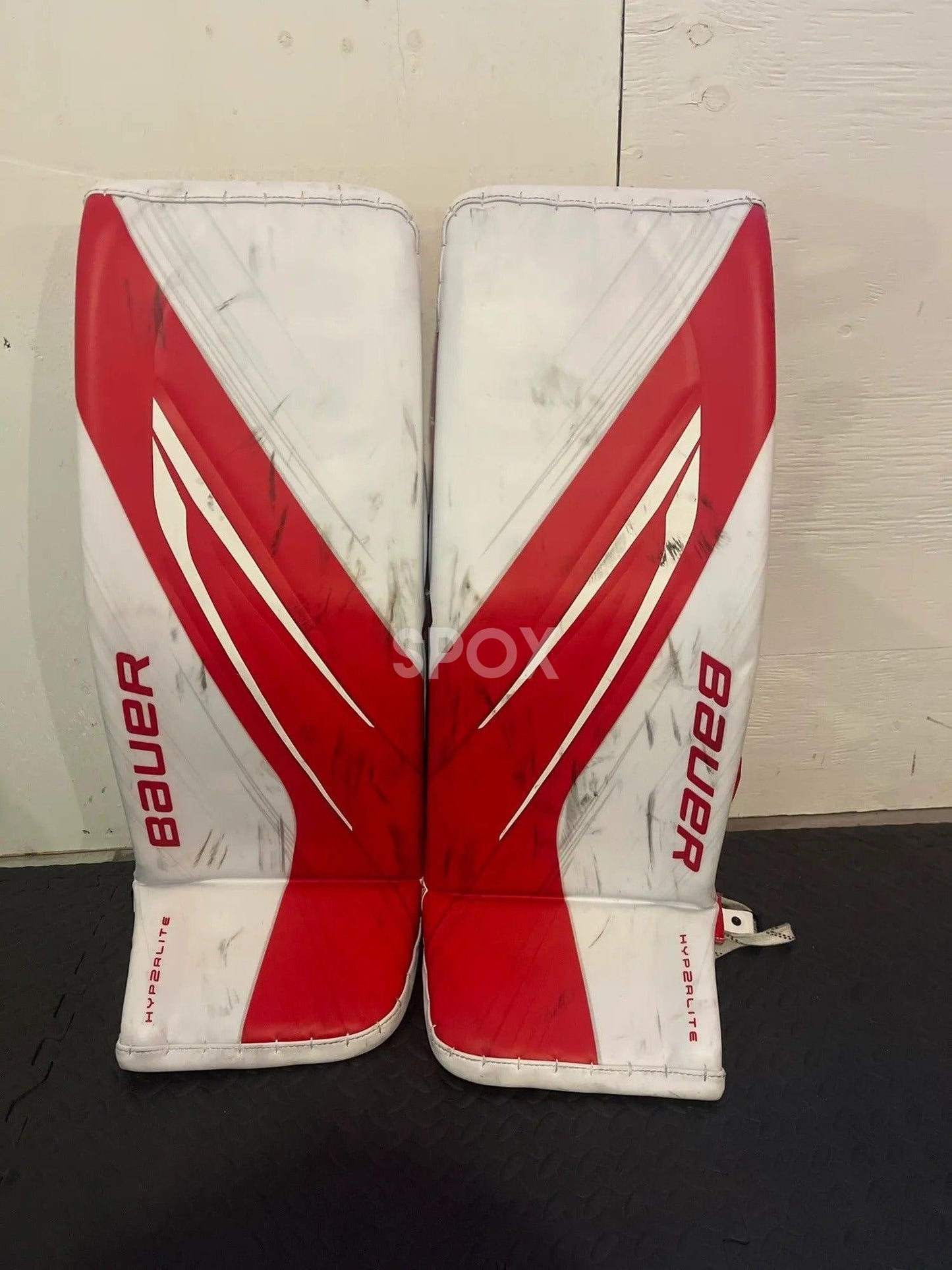 Medium Bauer Pro Stock Hyperlite 2 Goalie Leg Pads – Used (Excellent Condition)
